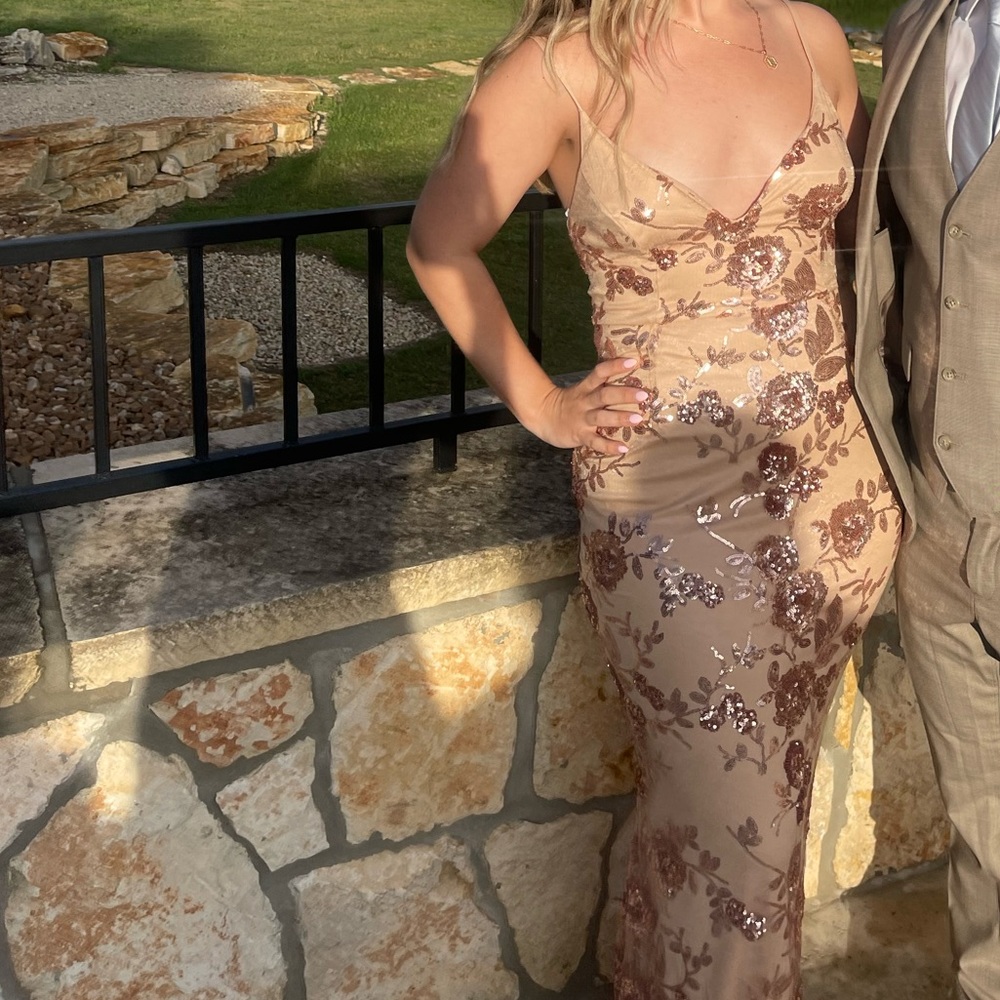 Lulu’s Soft Pink Dress